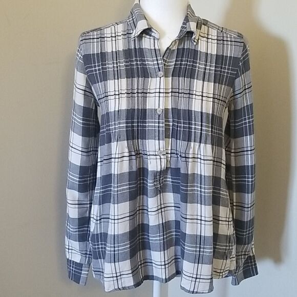 AMERICAN EAGLE GRAY AND WHITE PLAID SHIRT - Picture 1 of 6